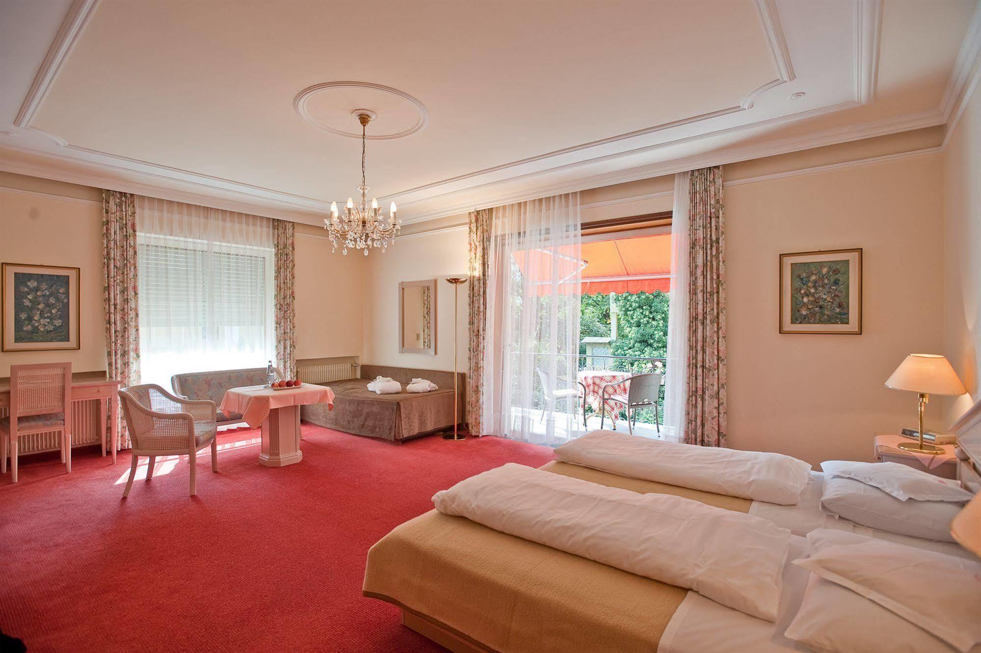 Hotel Adria Merano Esterno foto